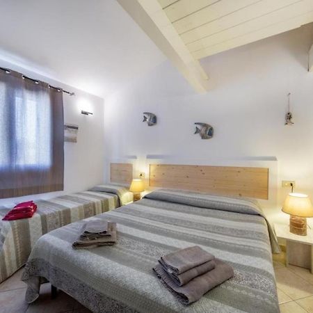 B&B Rotta Per Tavolara Porto San Paolo  Exterior foto