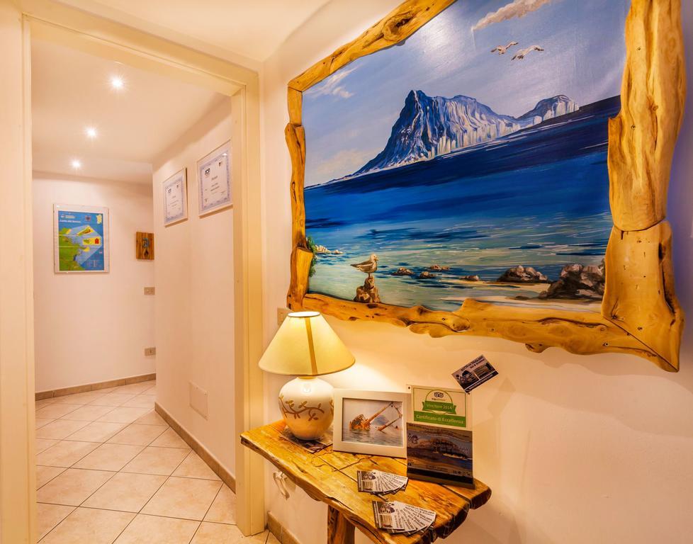 B&B Rotta Per Tavolara Porto San Paolo  Exterior foto