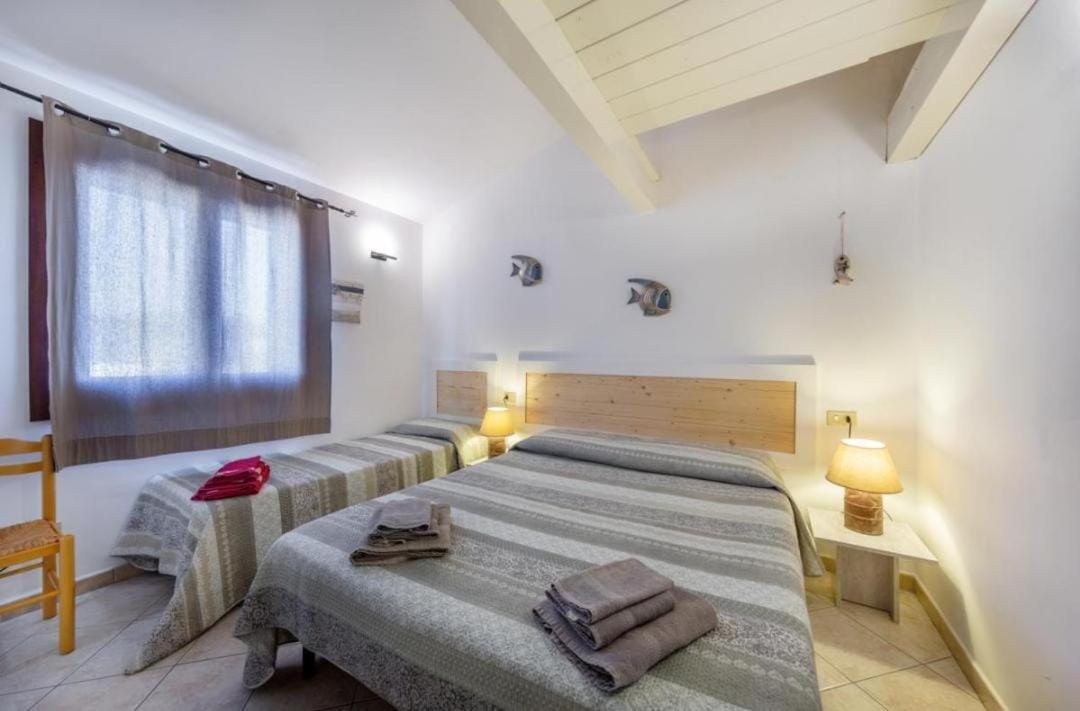 B&B Rotta Per Tavolara Porto San Paolo  Exterior foto