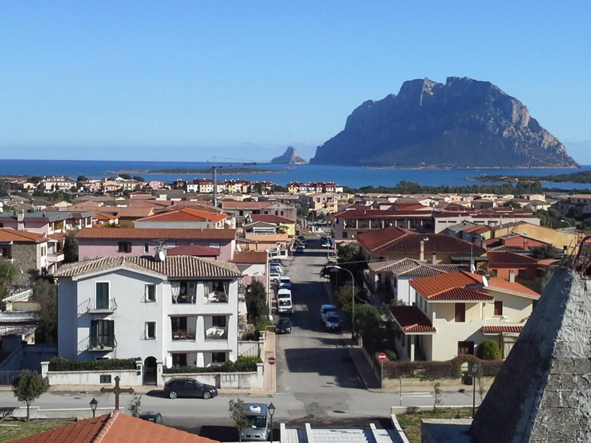 B&B Rotta Per Tavolara Porto San Paolo  Exterior foto