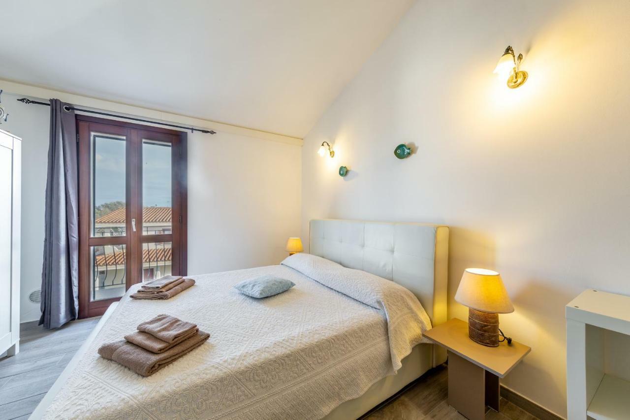 B&B Rotta Per Tavolara Porto San Paolo  Exterior foto