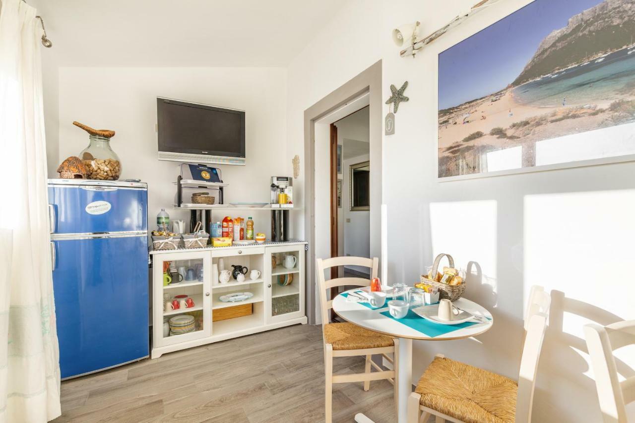 B&B Rotta Per Tavolara Porto San Paolo  Exterior foto